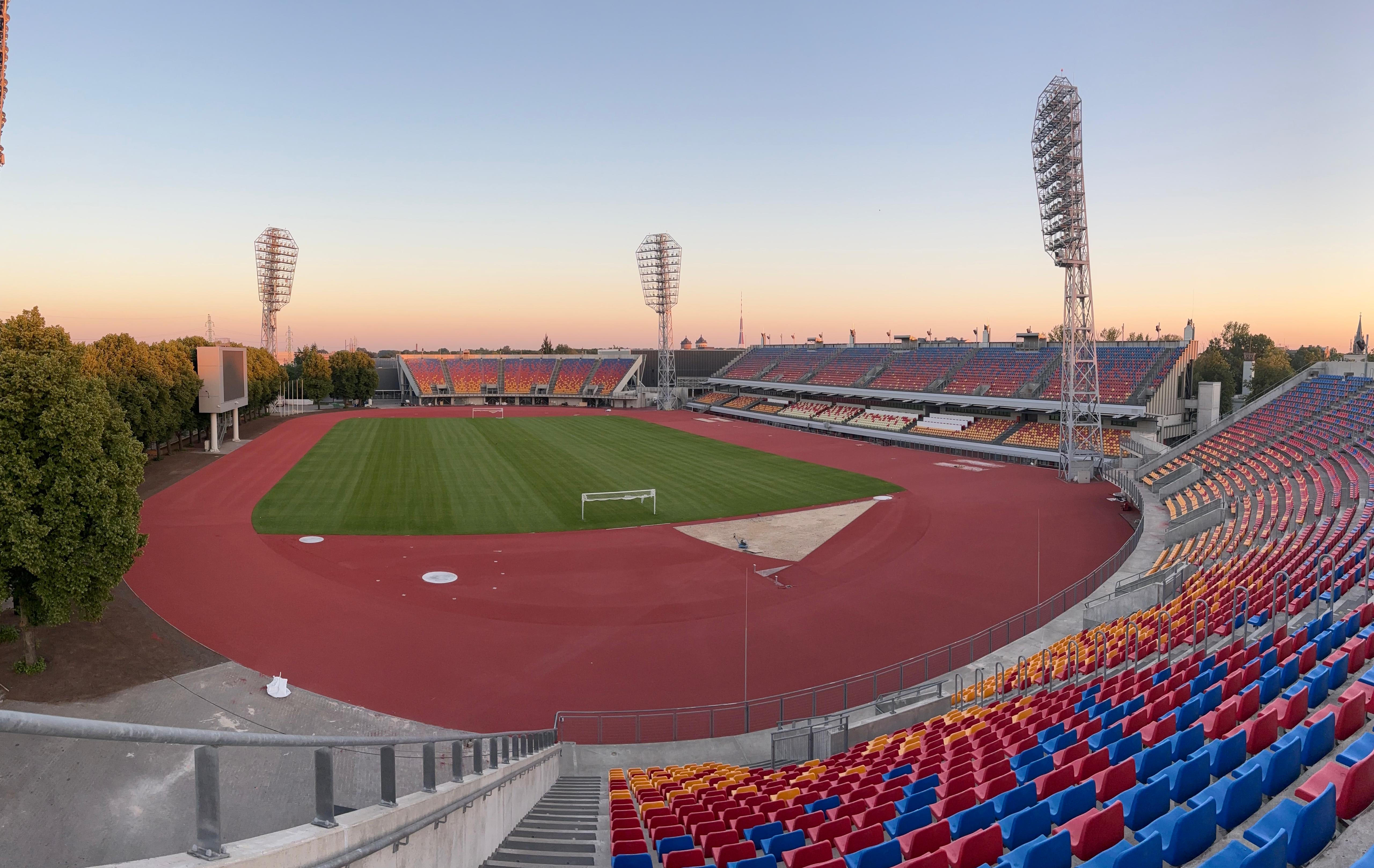 Futbola laukums